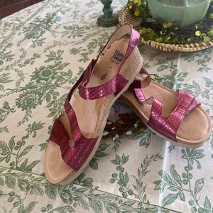 Wanda Panda Bordeaux Tamina Leather Sandals